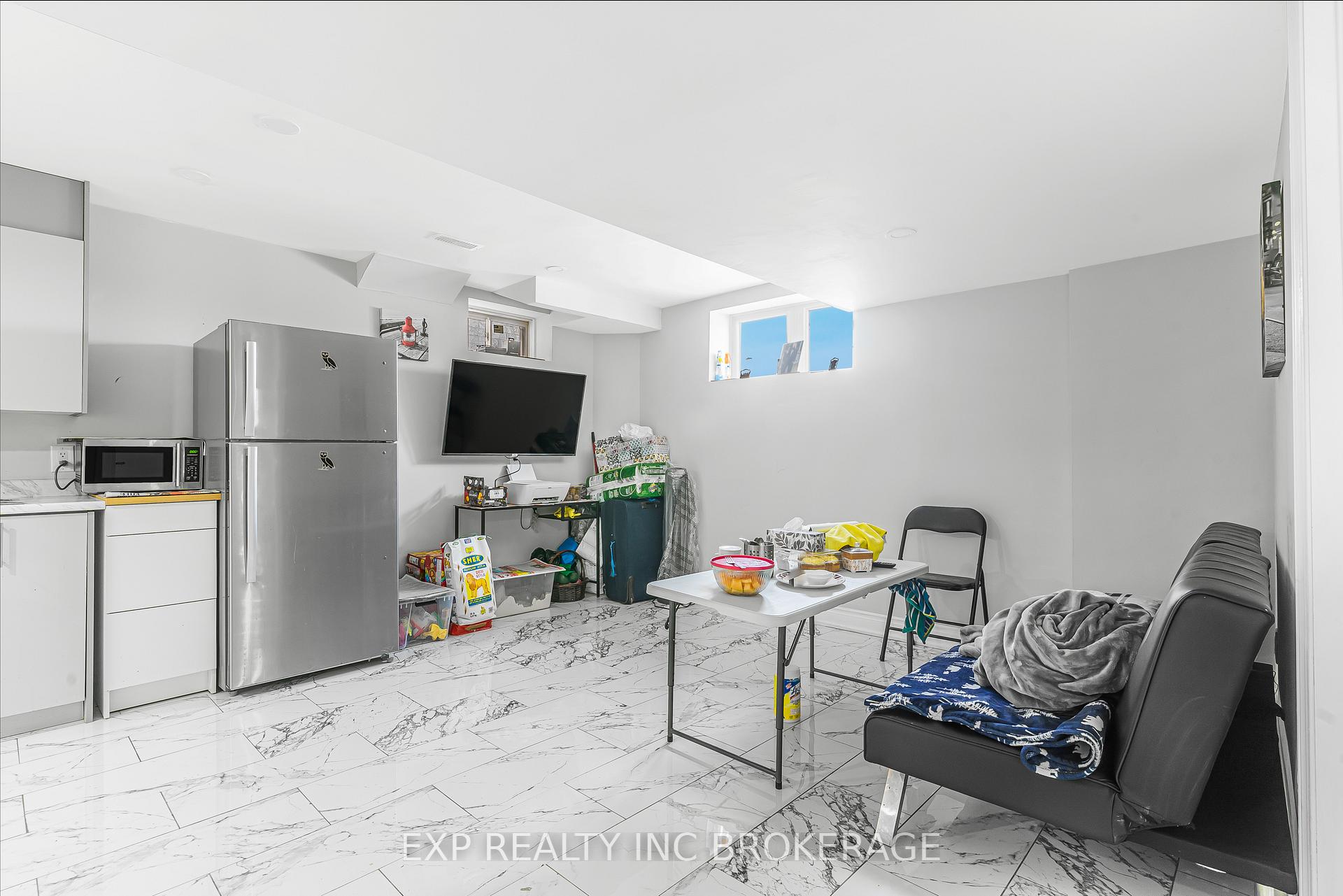 Photo 34 of 7 Hargrove Way, Hamilton, Stoney Creek — HOMEH