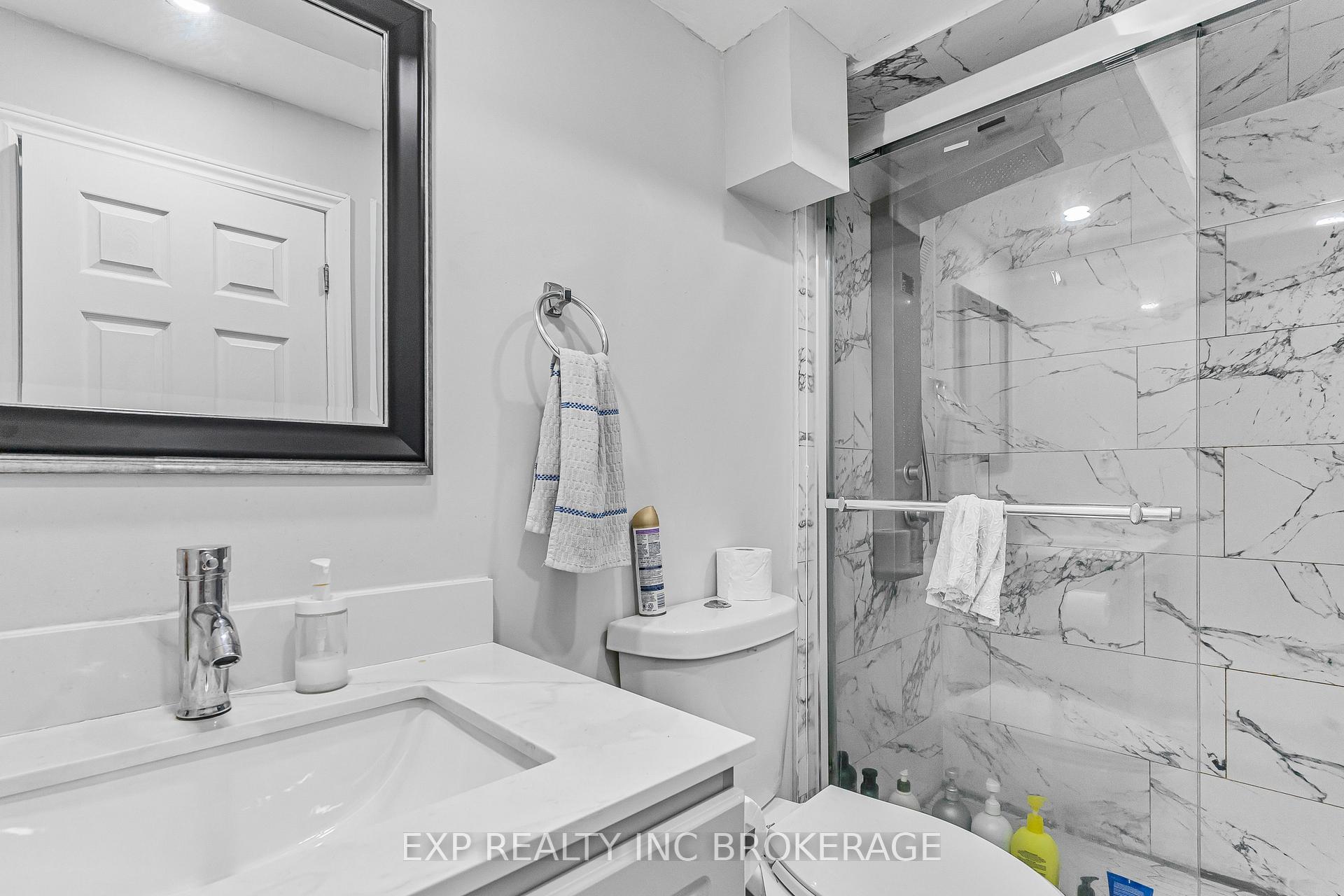 Photo 36 of 7 Hargrove Way, Hamilton, Stoney Creek — HOMEH