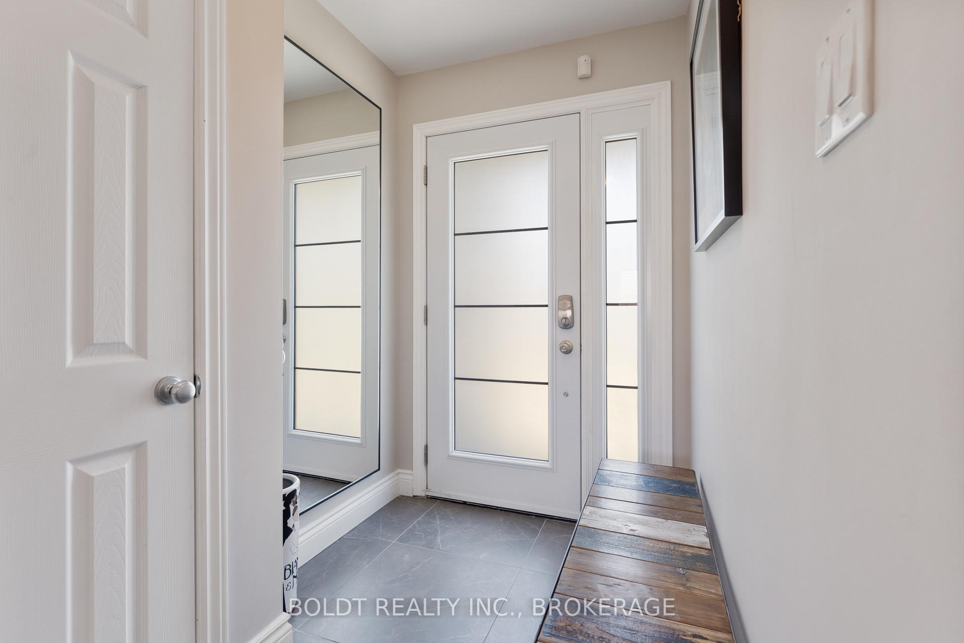 Photo 4 of 98 Shakespeare Avenue, St. Catharines, Haig — HOMEH