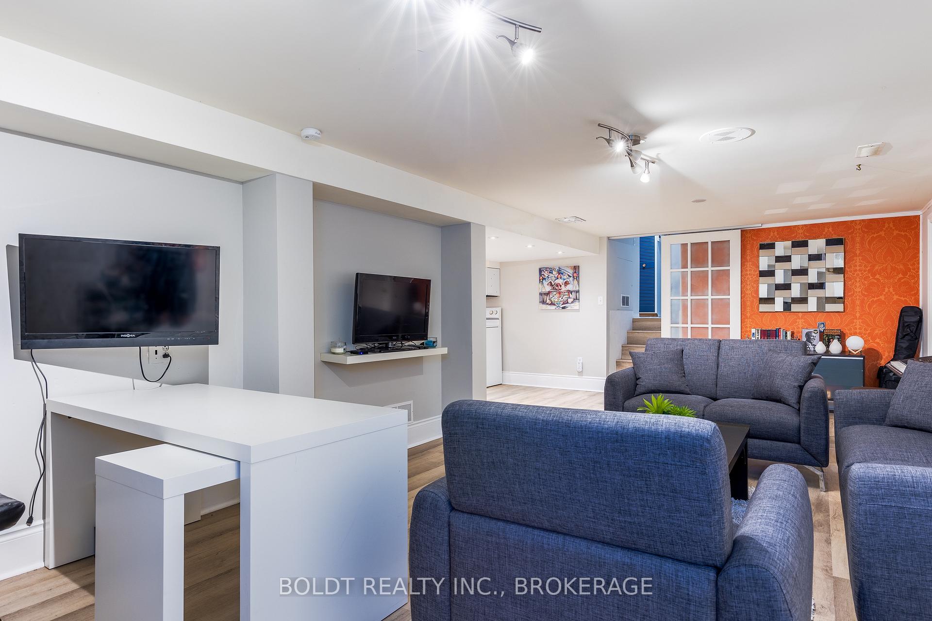 Photo 26 of 98 Shakespeare Avenue, St. Catharines, Haig — HOMEH