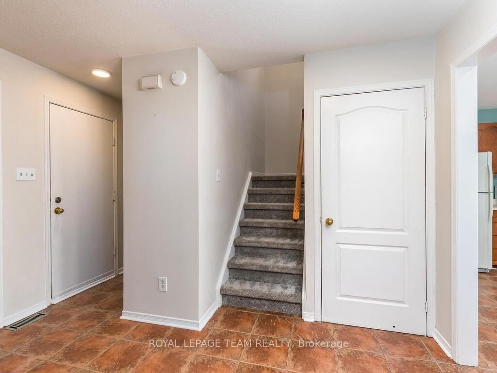 Photo 6 of 37 Denham Way, Ottawa, Stittsville (Central) — HOMEH