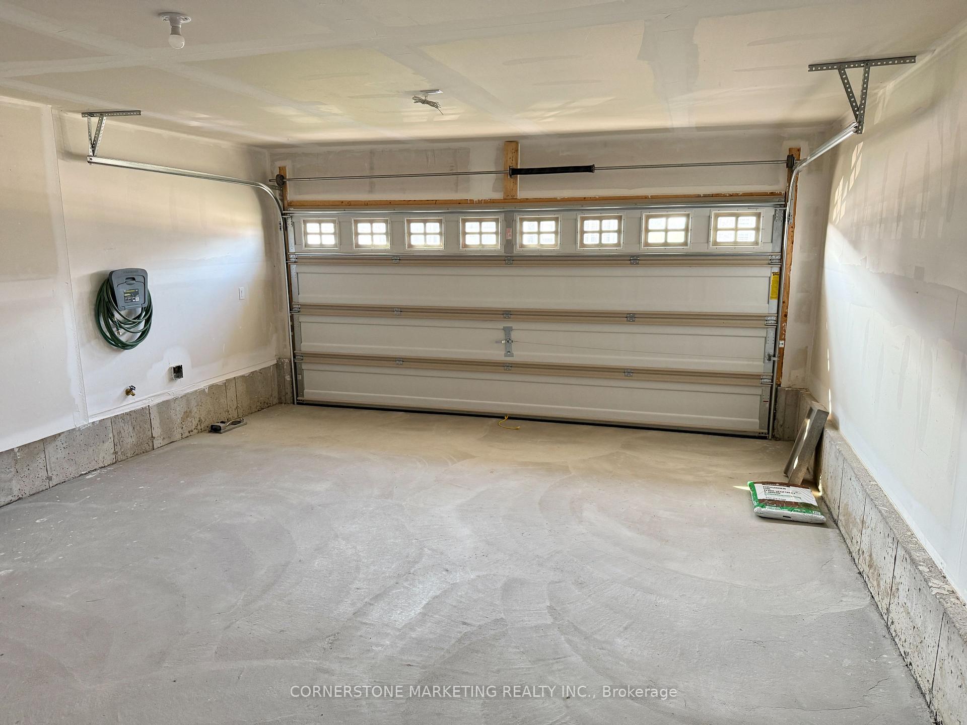 Photo 16 of 239 Prescott Drive, Clearview, Stayner — HOMEH