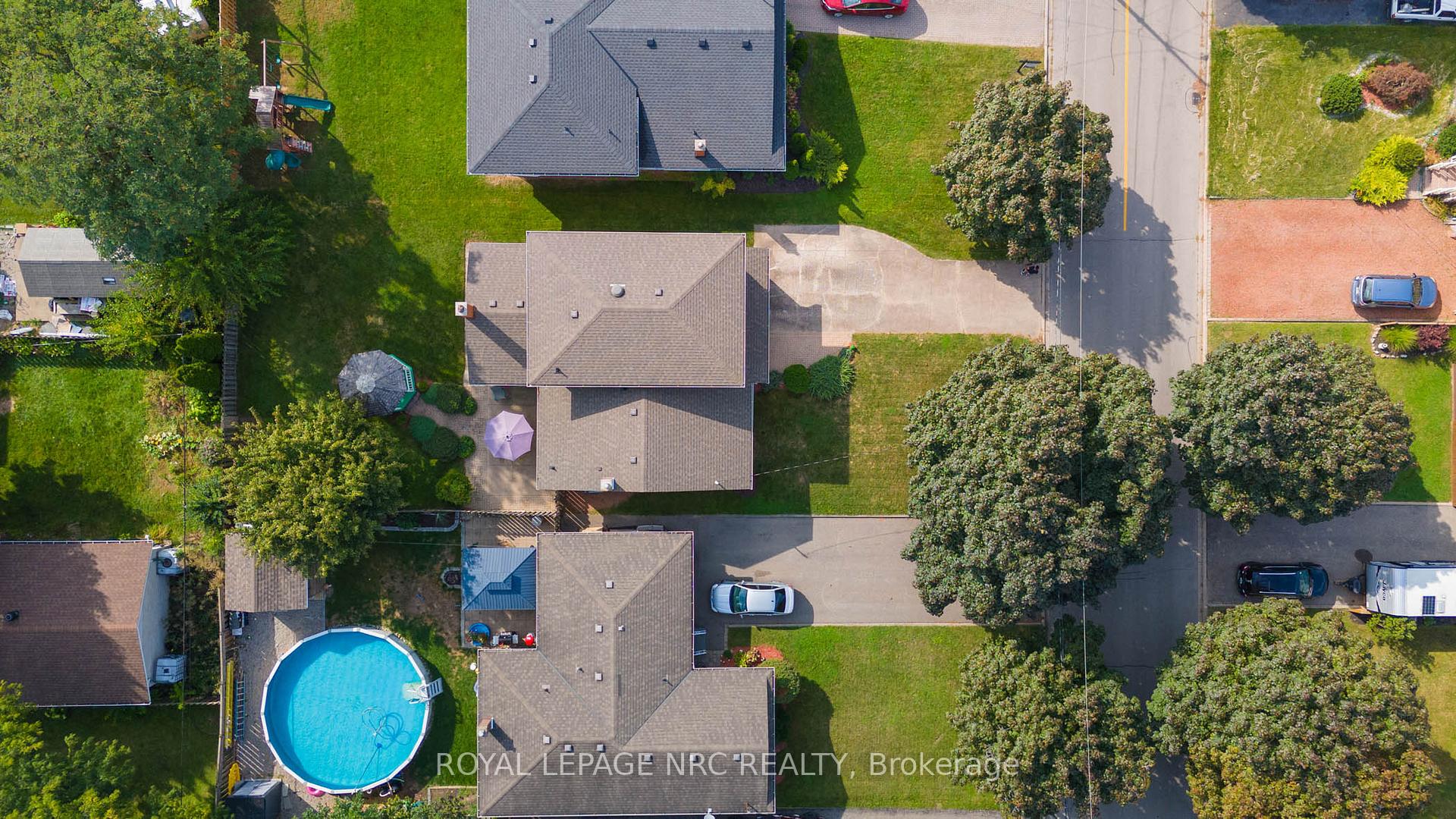 Photo 2 of 48 Prince Charles Drive, St. Catharines, Lakeport — HOMEH