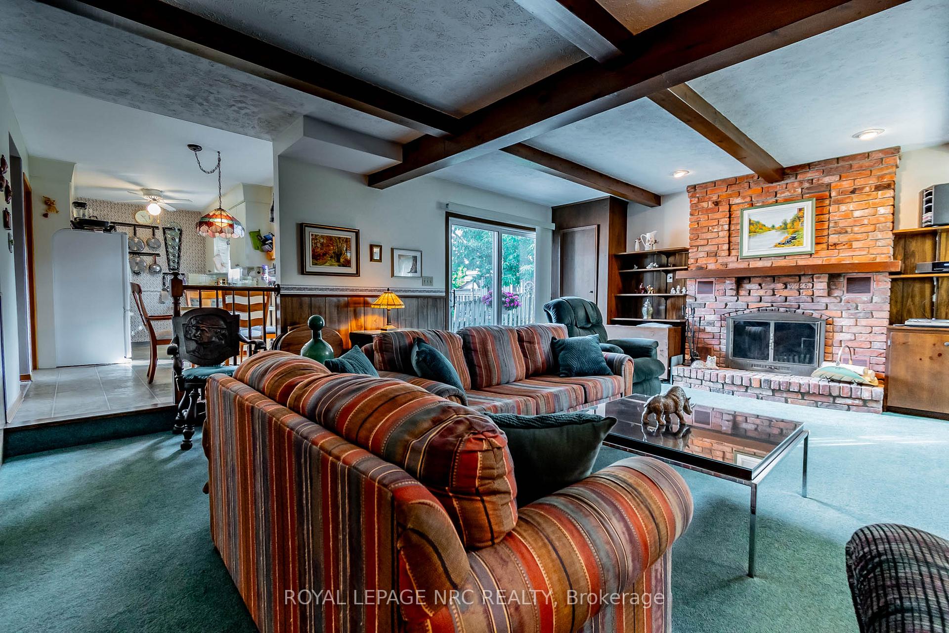 Photo 12 of 48 Prince Charles Drive, St. Catharines, Lakeport — HOMEH