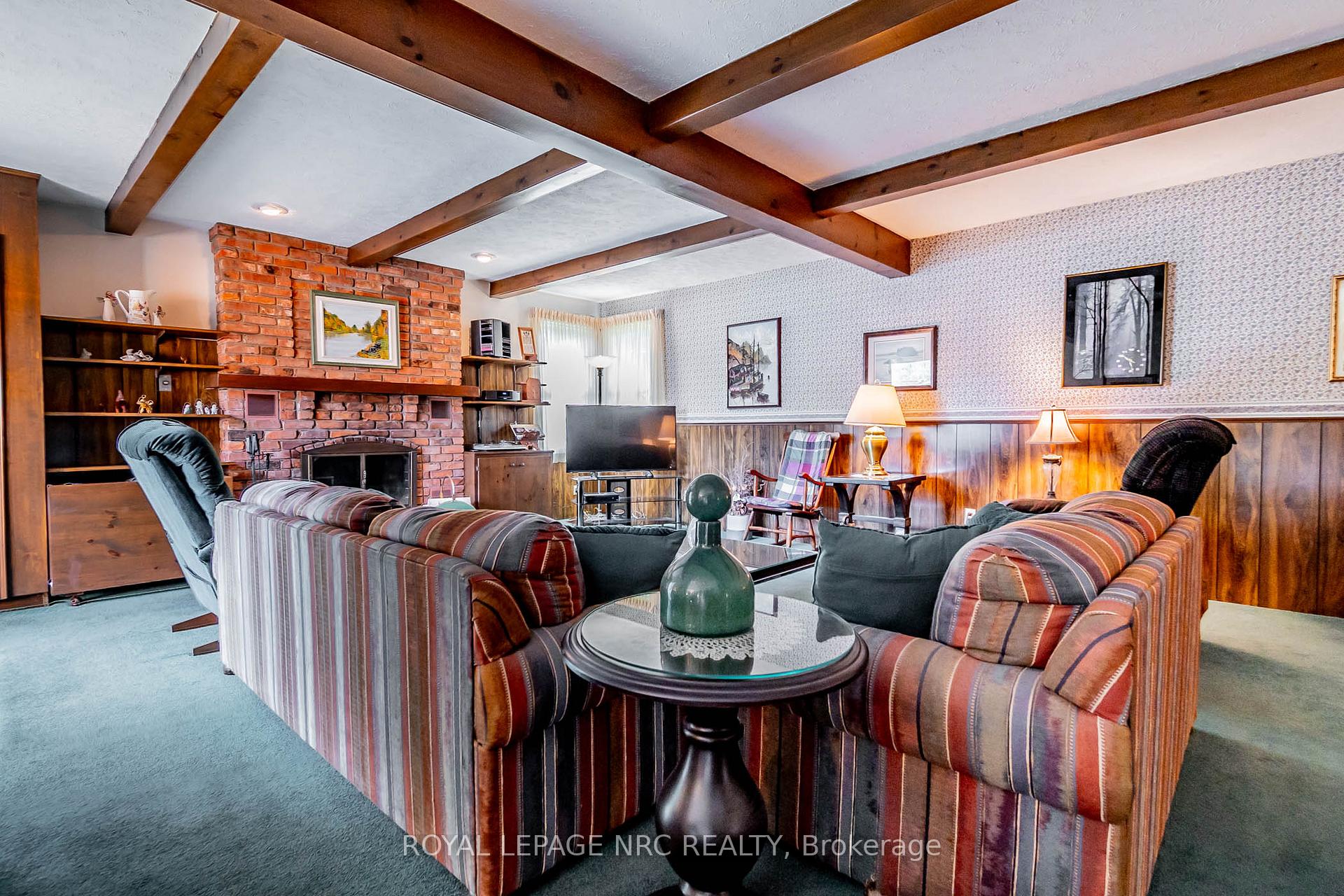 Photo 15 of 48 Prince Charles Drive, St. Catharines, Lakeport — HOMEH