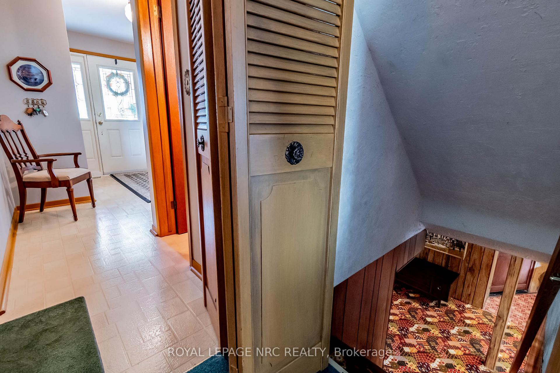 Photo 23 of 48 Prince Charles Drive, St. Catharines, Lakeport — HOMEH