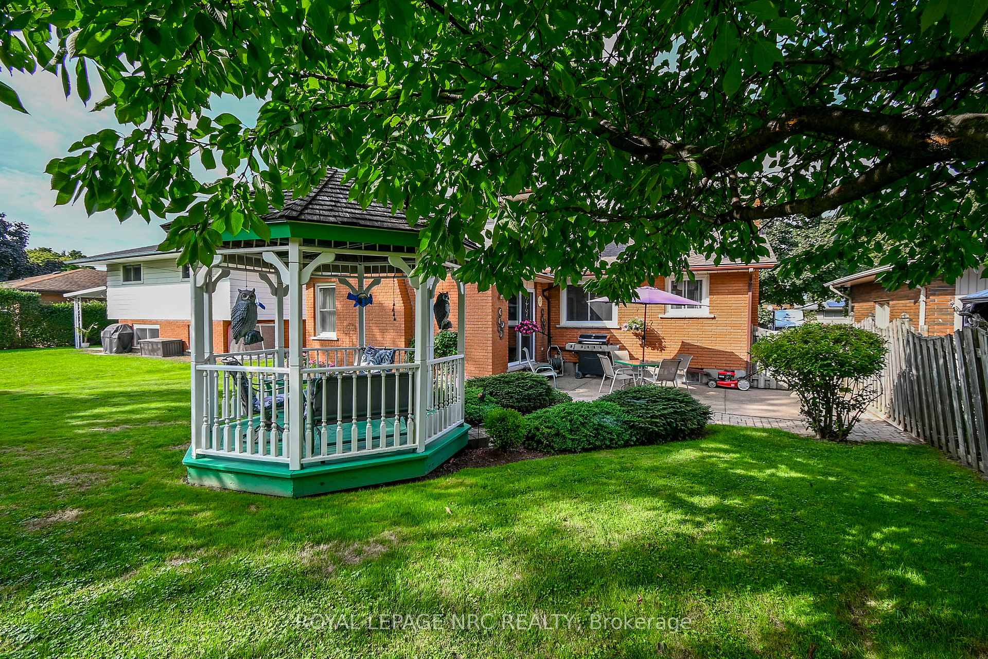 Photo 31 of 48 Prince Charles Drive, St. Catharines, Lakeport — HOMEH