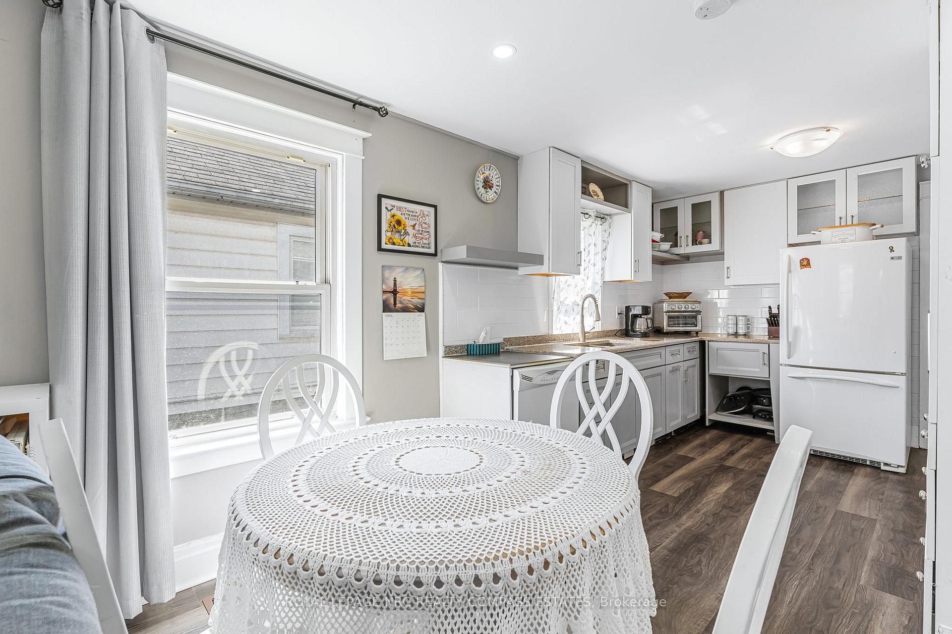 Photo 13 of 22 Trapnell Street, St. Catharines, E. Chester — HOMEH