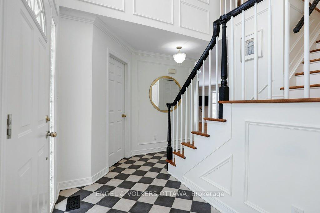Photo 8 of 8 Mary Hill Crescent, Ottawa, Richmond — HOMEH