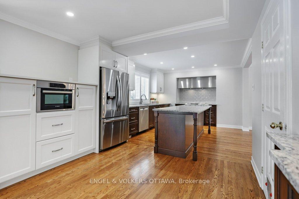 Photo 13 of 8 Mary Hill Crescent, Ottawa, Richmond — HOMEH