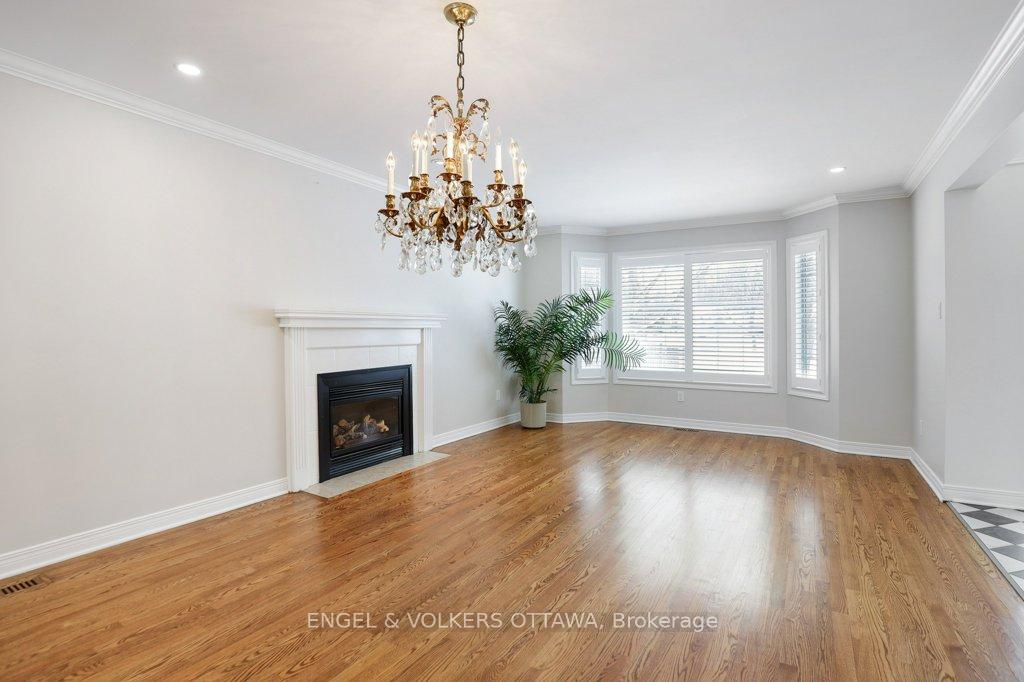 Photo 24 of 8 Mary Hill Crescent, Ottawa, Richmond — HOMEH