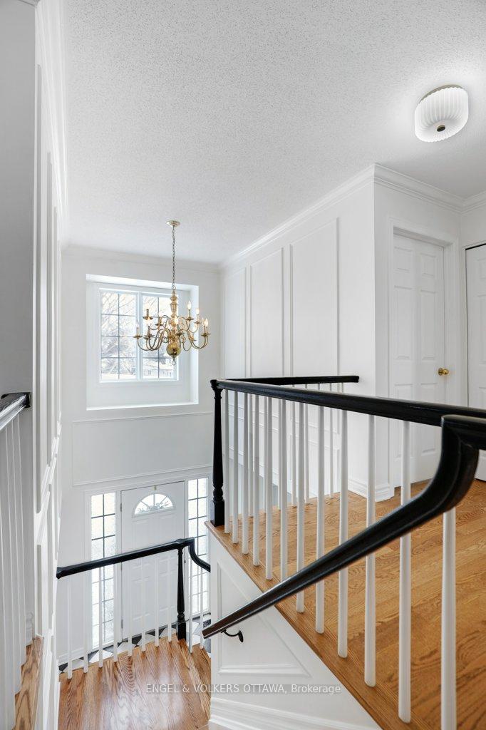 Photo 26 of 8 Mary Hill Crescent, Ottawa, Richmond — HOMEH