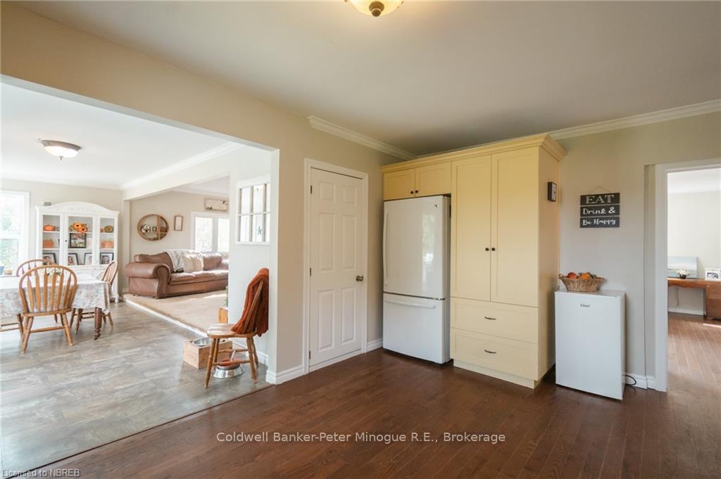 Photo 6 of 2034 Village Road, Chisholm — HOMEH