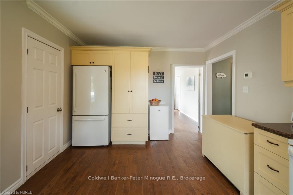Photo 15 of 2034 Village Road, Chisholm — HOMEH