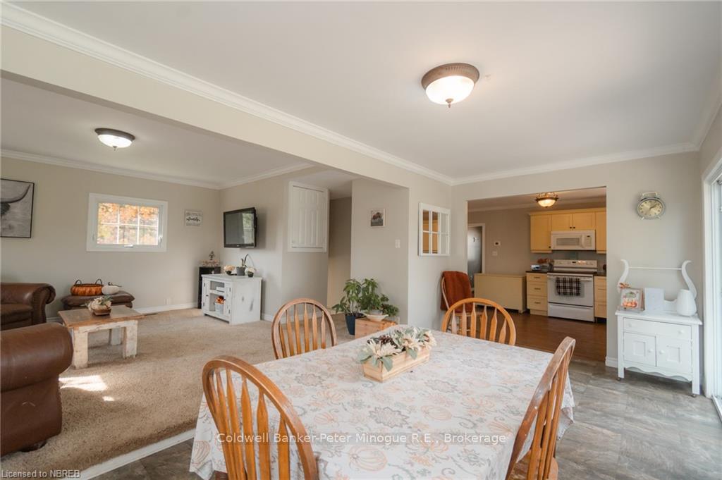 Photo 17 of 2034 Village Road, Chisholm — HOMEH