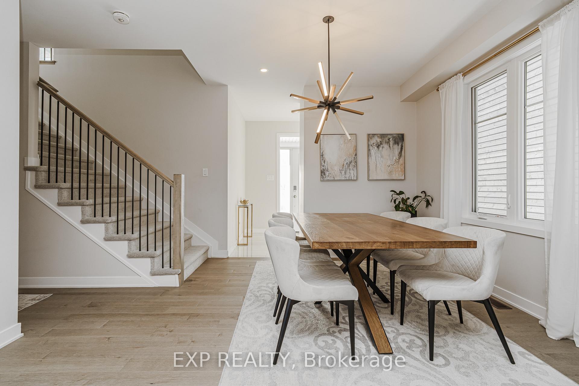Photo 3 of 2028 Postilion Street, Ottawa, Richmond — HOMEH