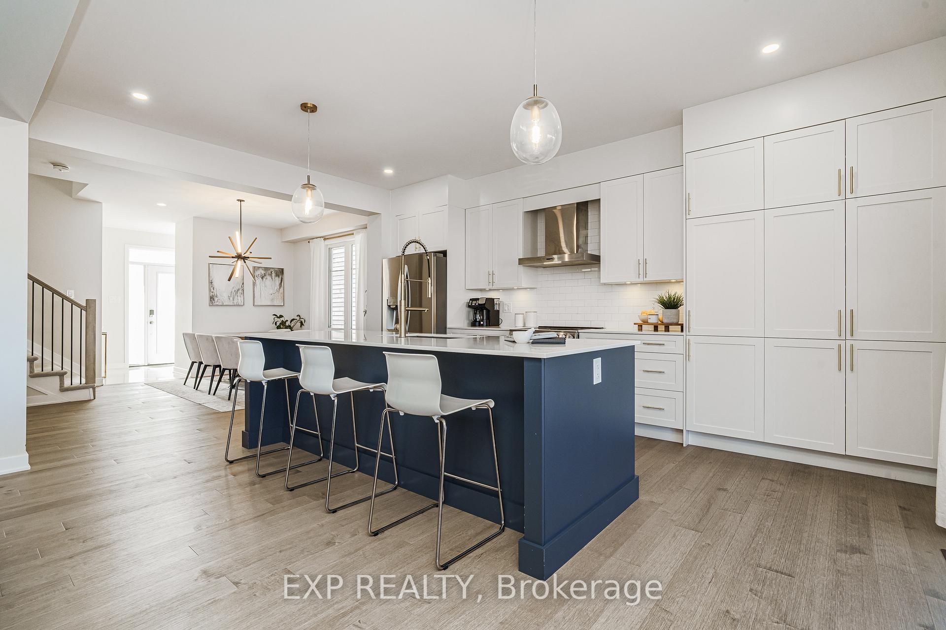 Photo 5 of 2028 Postilion Street, Ottawa, Richmond — HOMEH