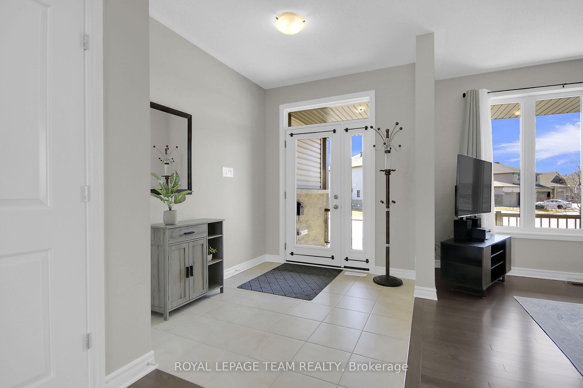 Photo 8 of 677 Parade Drive, Ottawa, Stittsville (South) — HOMEH