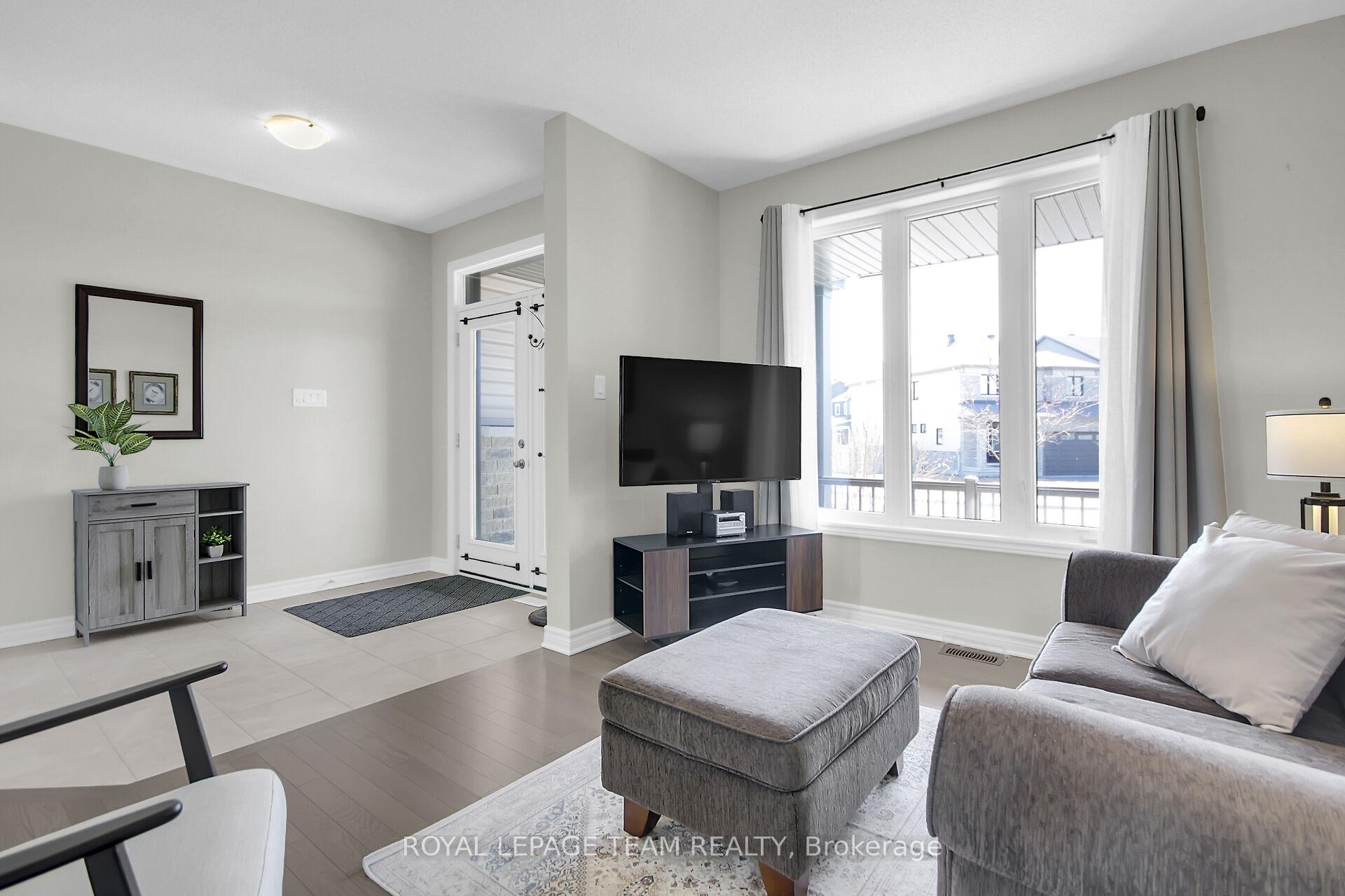 Photo 9 of 677 Parade Drive, Ottawa, Stittsville (South) — HOMEH