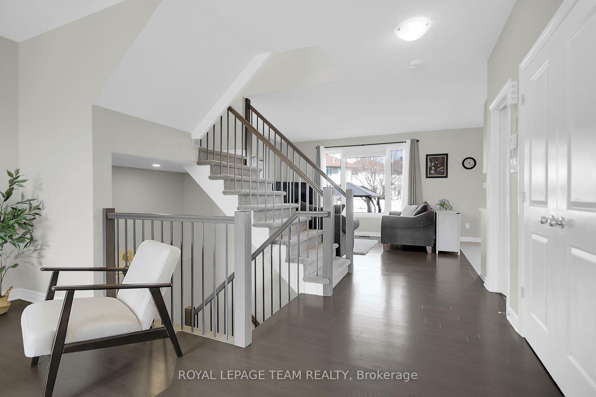 Photo 11 of 677 Parade Drive, Ottawa, Stittsville (South) — HOMEH