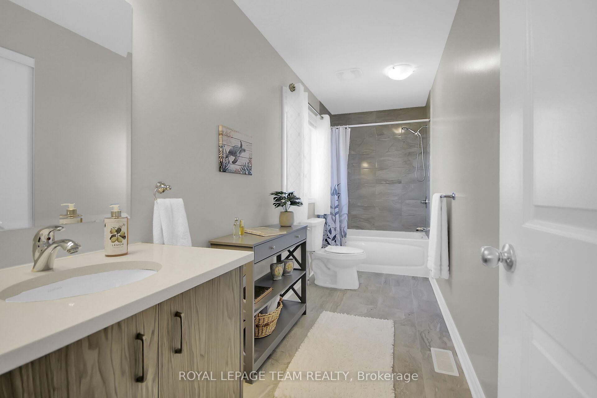 Photo 25 of 677 Parade Drive, Ottawa, Stittsville (South) — HOMEH