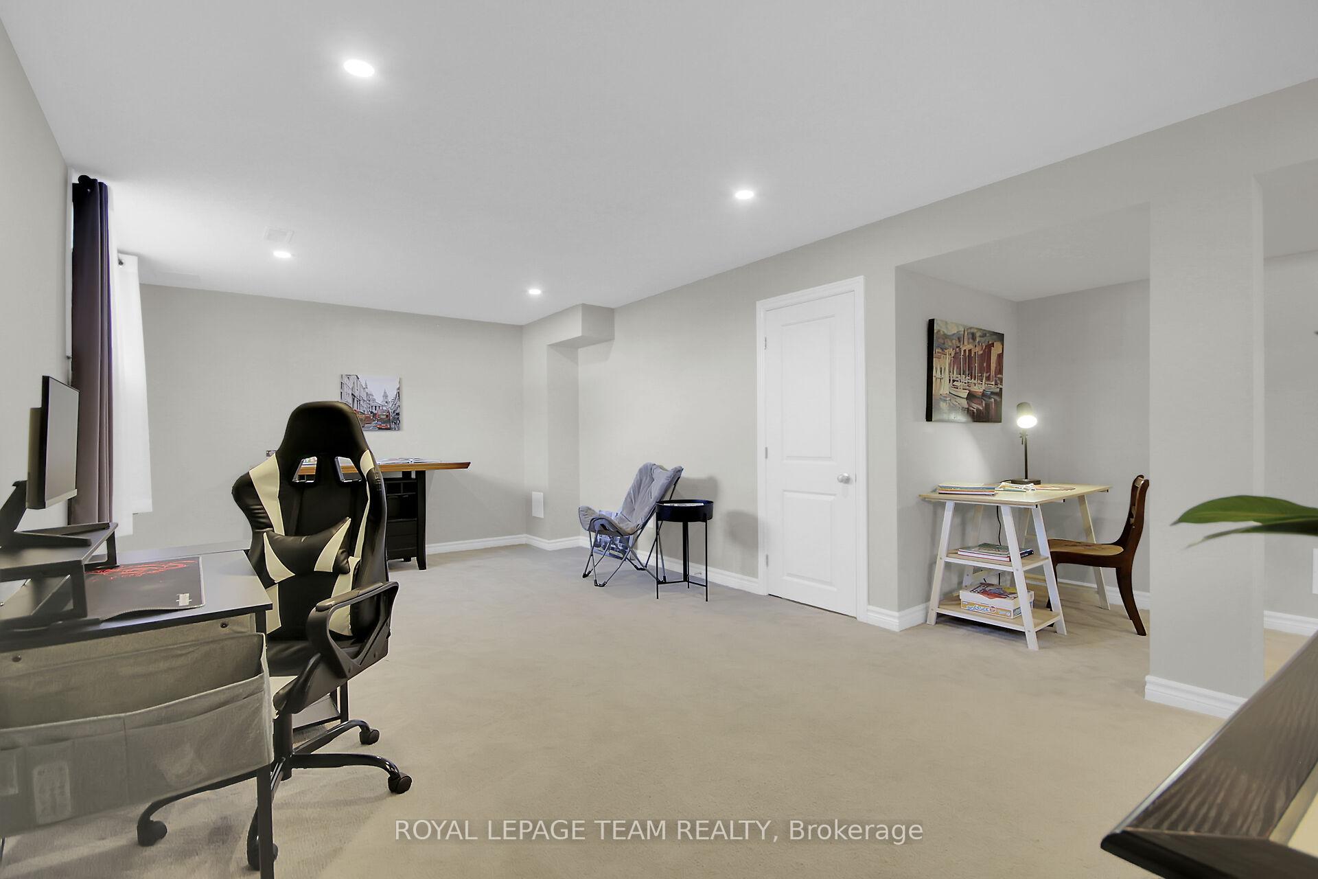 Photo 37 of 677 Parade Drive, Ottawa, Stittsville (South) — HOMEH