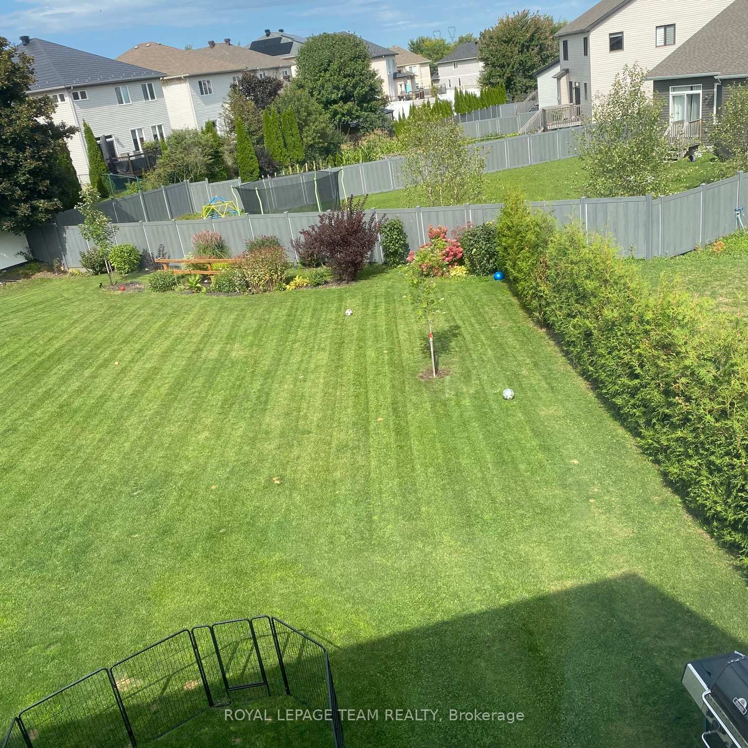 Photo 43 of 677 Parade Drive, Ottawa, Stittsville (South) — HOMEH