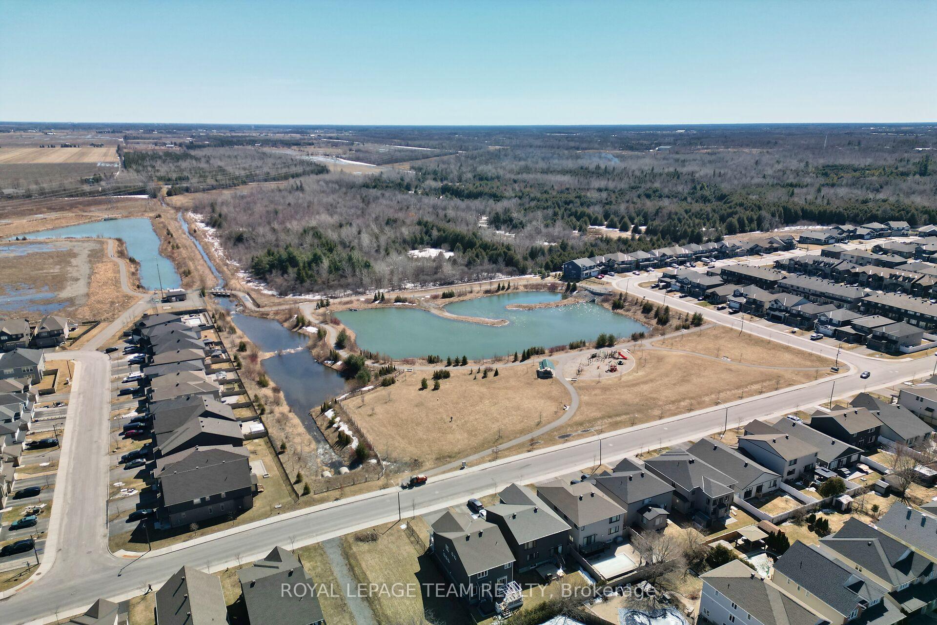 Photo 44 of 677 Parade Drive, Ottawa, Stittsville (South) — HOMEH