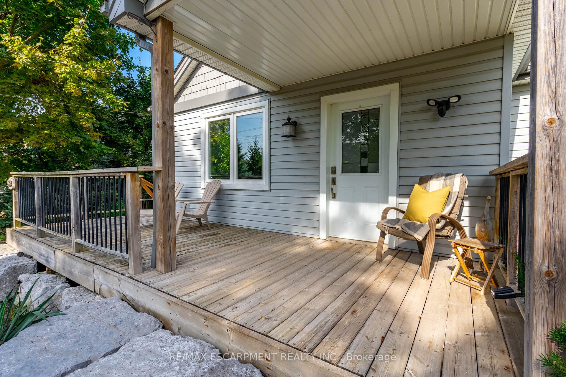Photo 3 of 534 Evans Road, Hamilton, Rural Flamborough — HOMEH