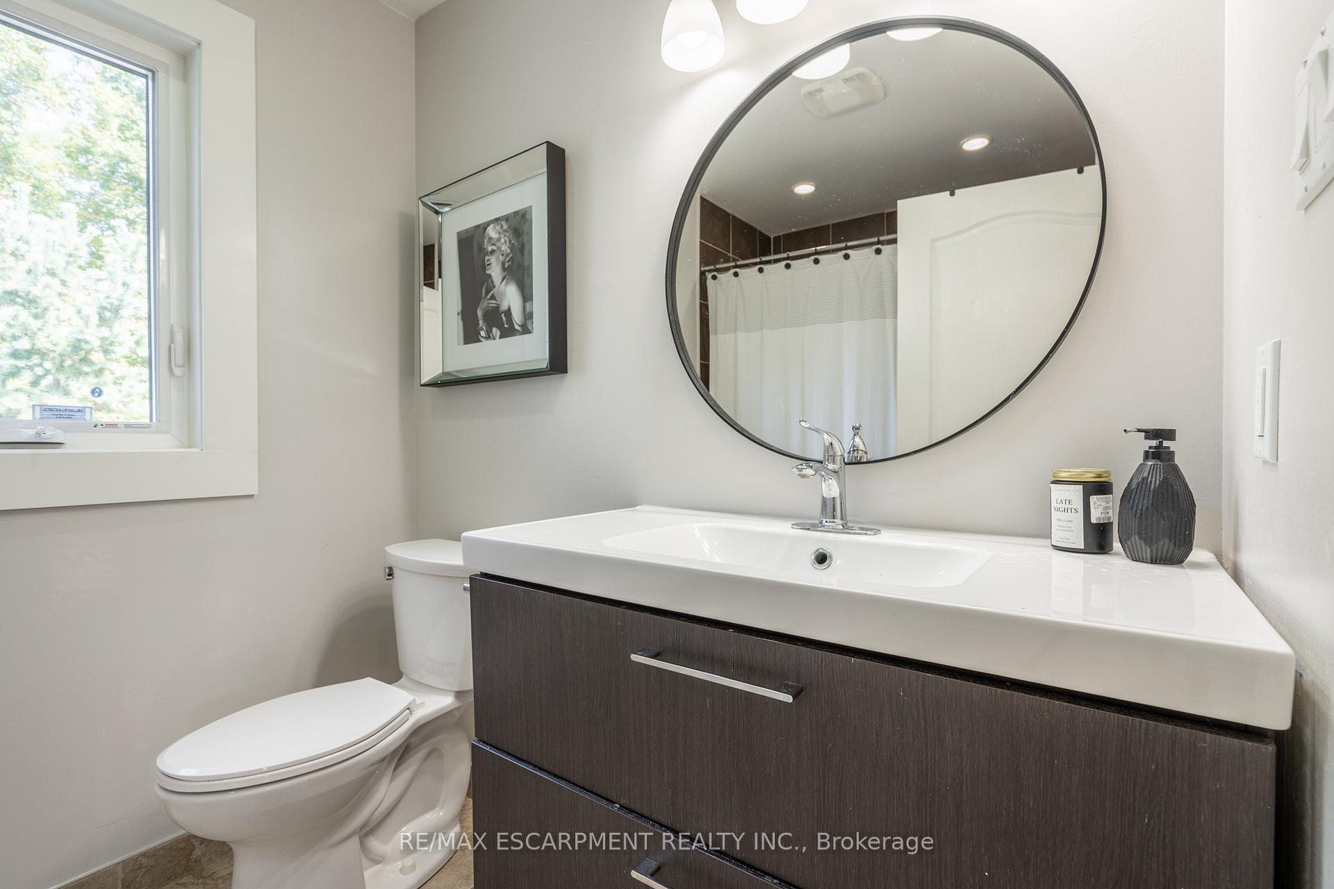 Photo 12 of 534 Evans Road, Hamilton, Rural Flamborough — HOMEH