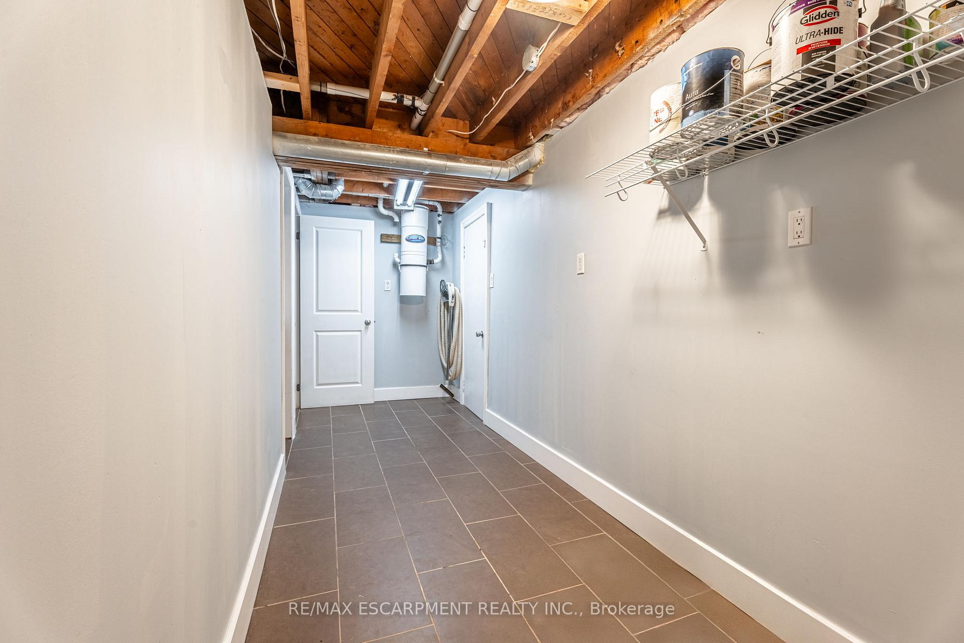 Photo 22 of 534 Evans Road, Hamilton, Rural Flamborough — HOMEH