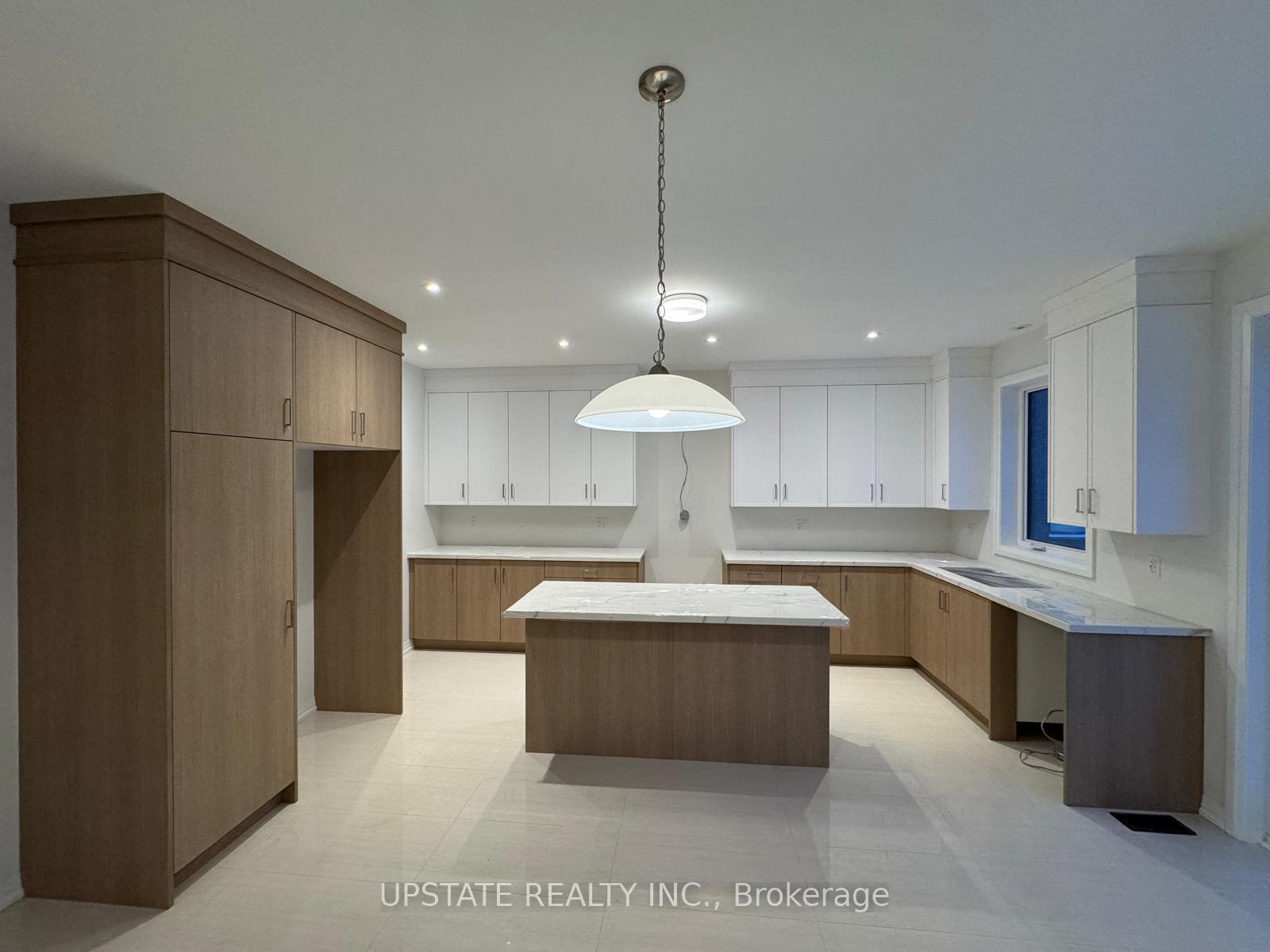 Photo 3 of 4 Dolomite Drive, Brampton, Bram East — HOMEH