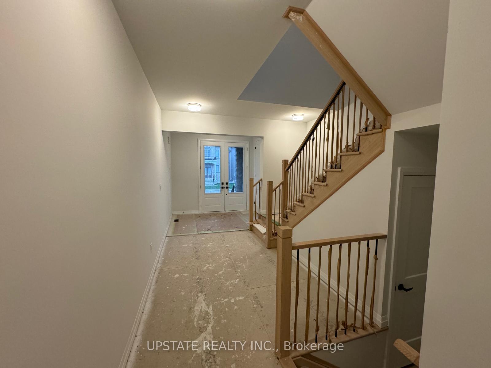 Photo 5 of 4 Dolomite Drive, Brampton, Bram East — HOMEH