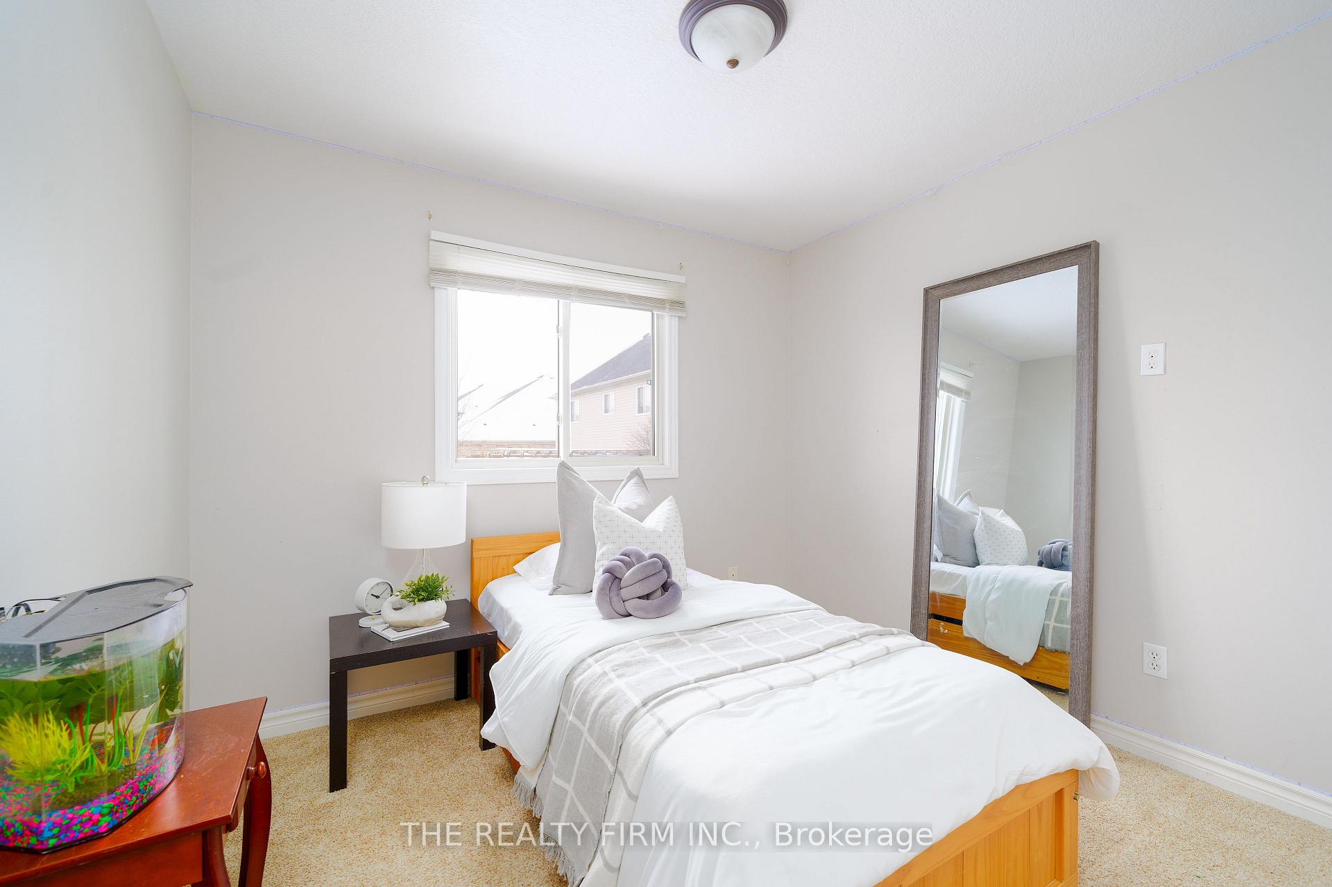 Photo 13 of 6 Augusta Crescent, St. Thomas — HOMEH