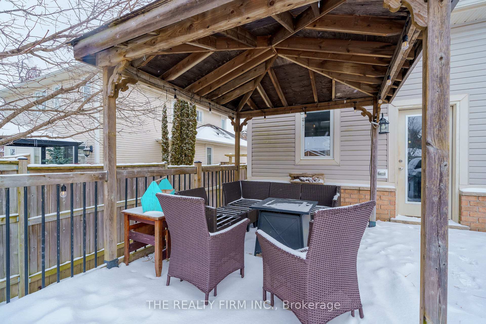 Photo 21 of 6 Augusta Crescent, St. Thomas — HOMEH