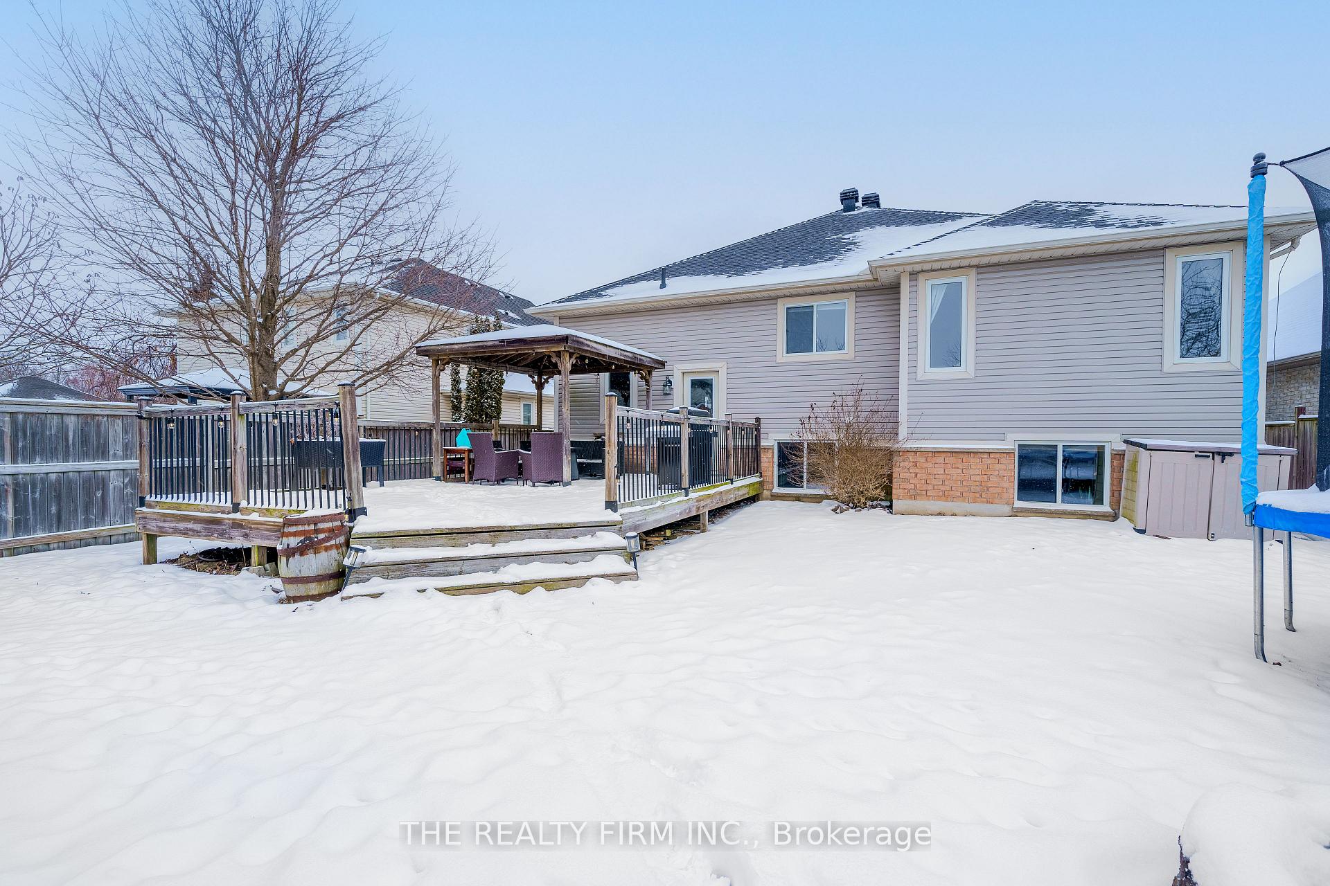Photo 22 of 6 Augusta Crescent, St. Thomas — HOMEH