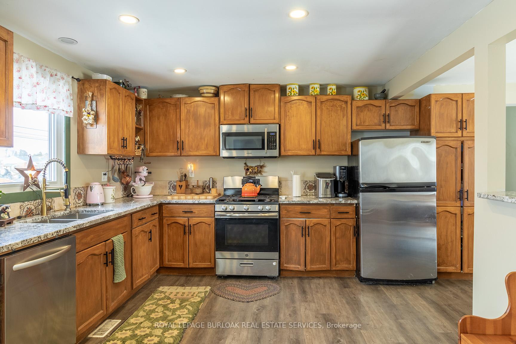 Photo 4 of 2715 Upper James Street, Hamilton, Rural Glanbrook — HOMEH