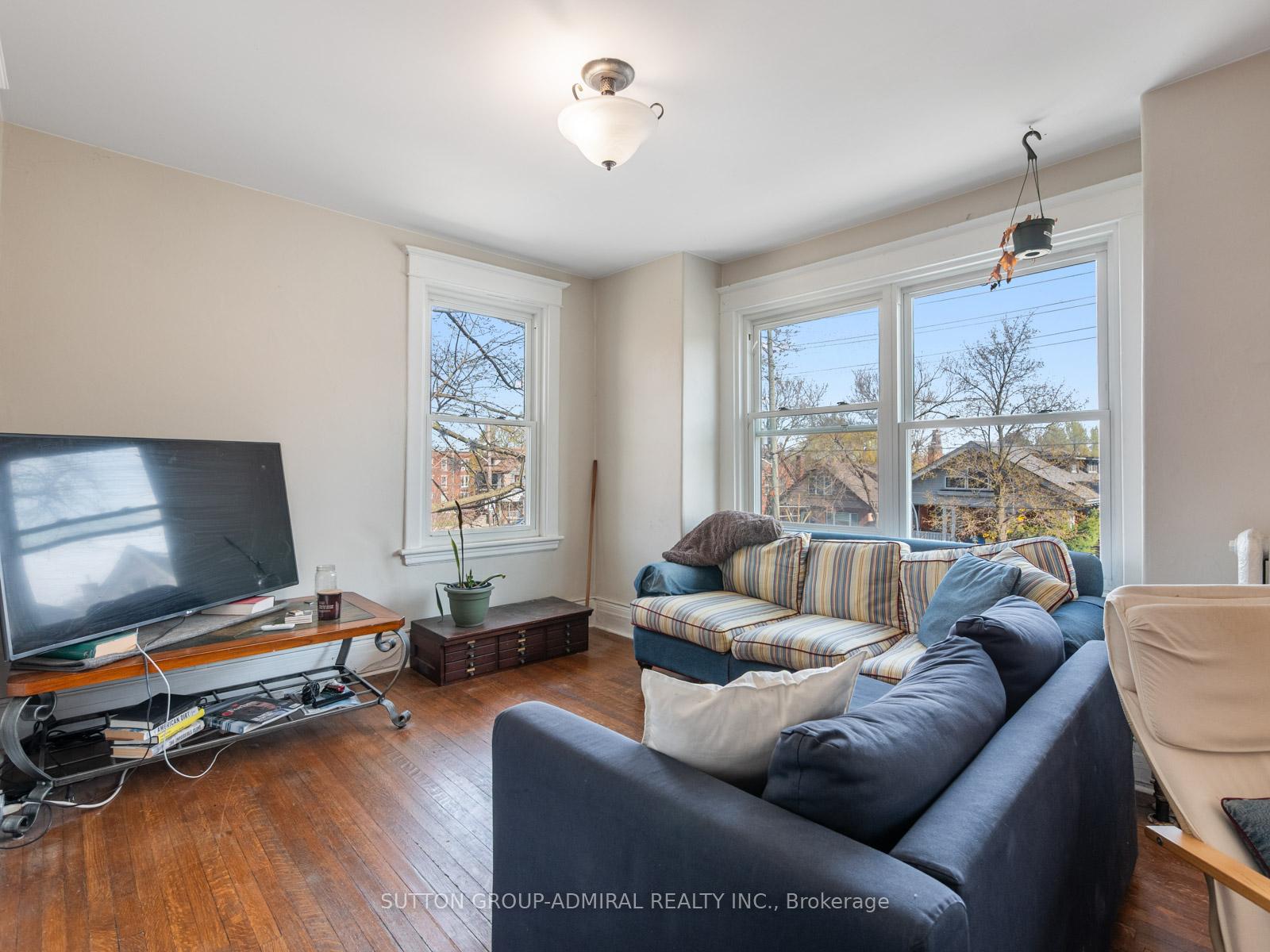 Photo 9 of 495 Aberdeen Avenue, Hamilton, Kirkendall — HOMEH