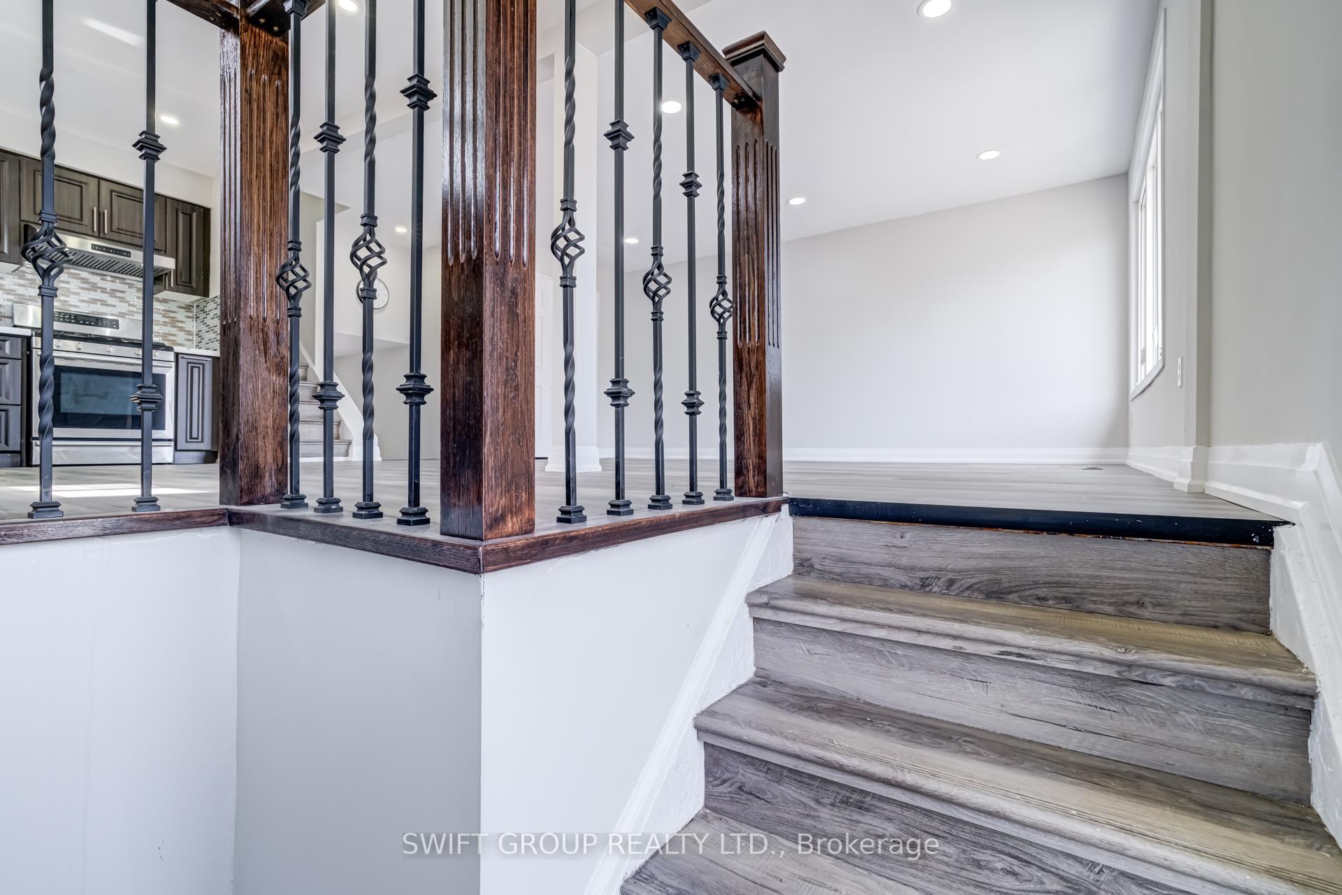 Photo 5 of 166 Skegby Road, Brampton, Brampton North — HOMEH