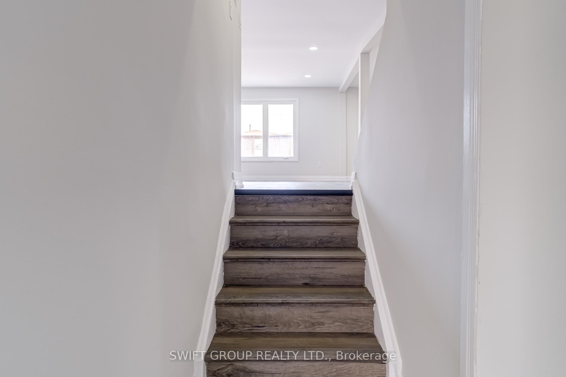 Photo 17 of 166 Skegby Road, Brampton, Brampton North — HOMEH