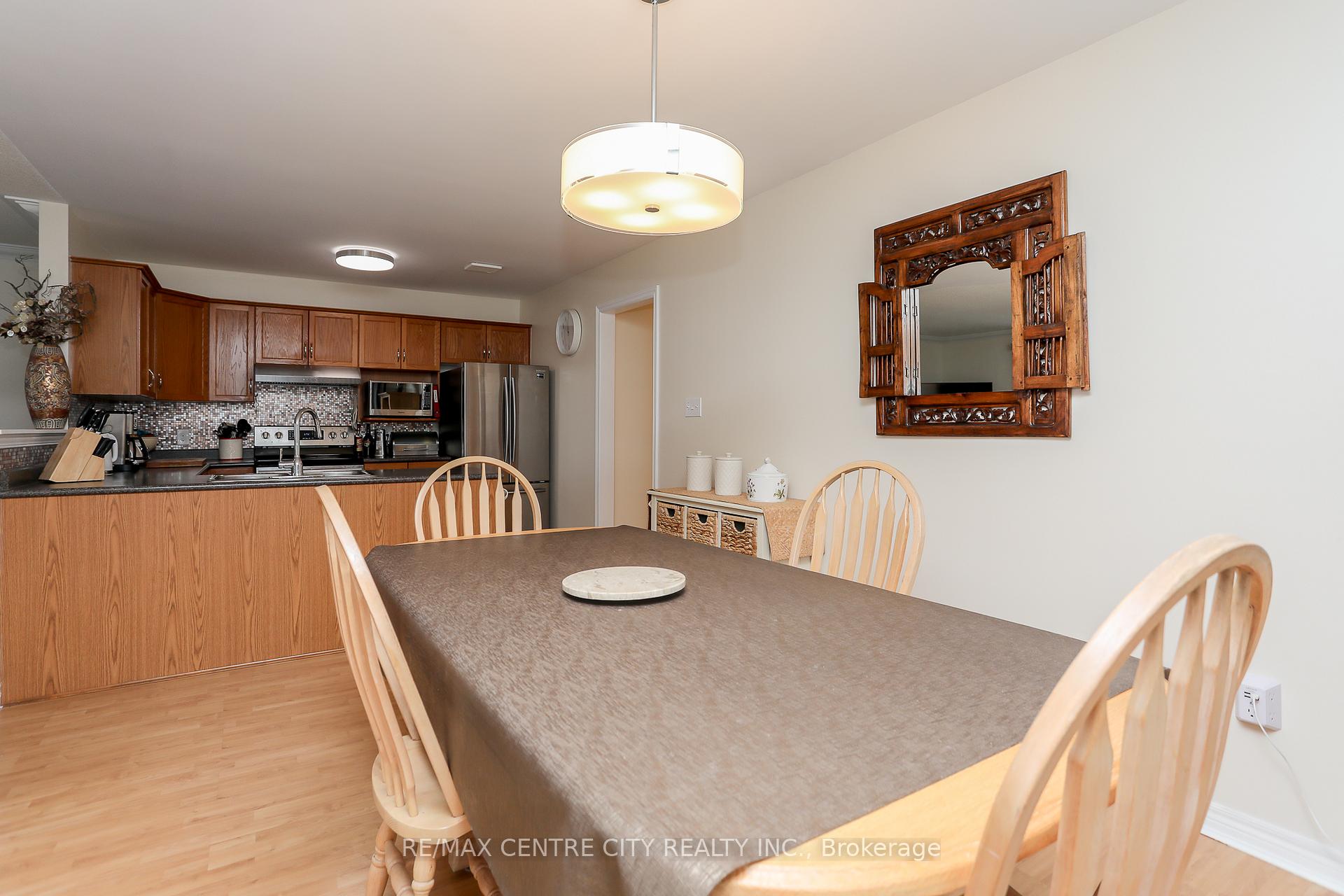 Photo 17 of 426 Highview Drive, St. Thomas — HOMEH