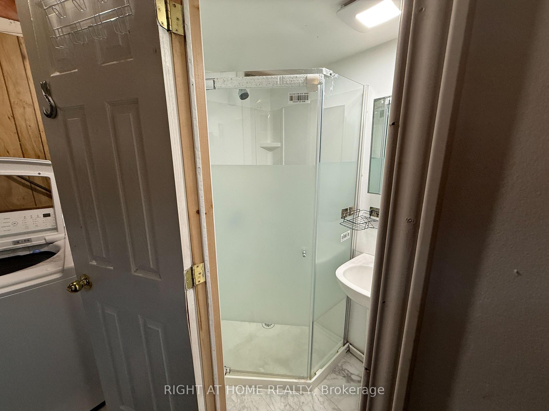 Photo 31 of 54 Merganser Crescent, Brampton, Fletcher's Creek South — HOMEH