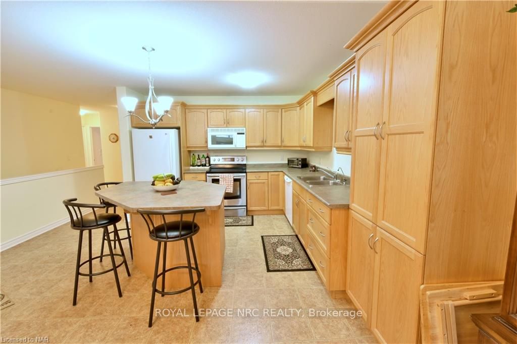 Photo 13 of Unit 39, 605 Welland Avenue, St. Catharines, Carlton/Bunting — HOMEH