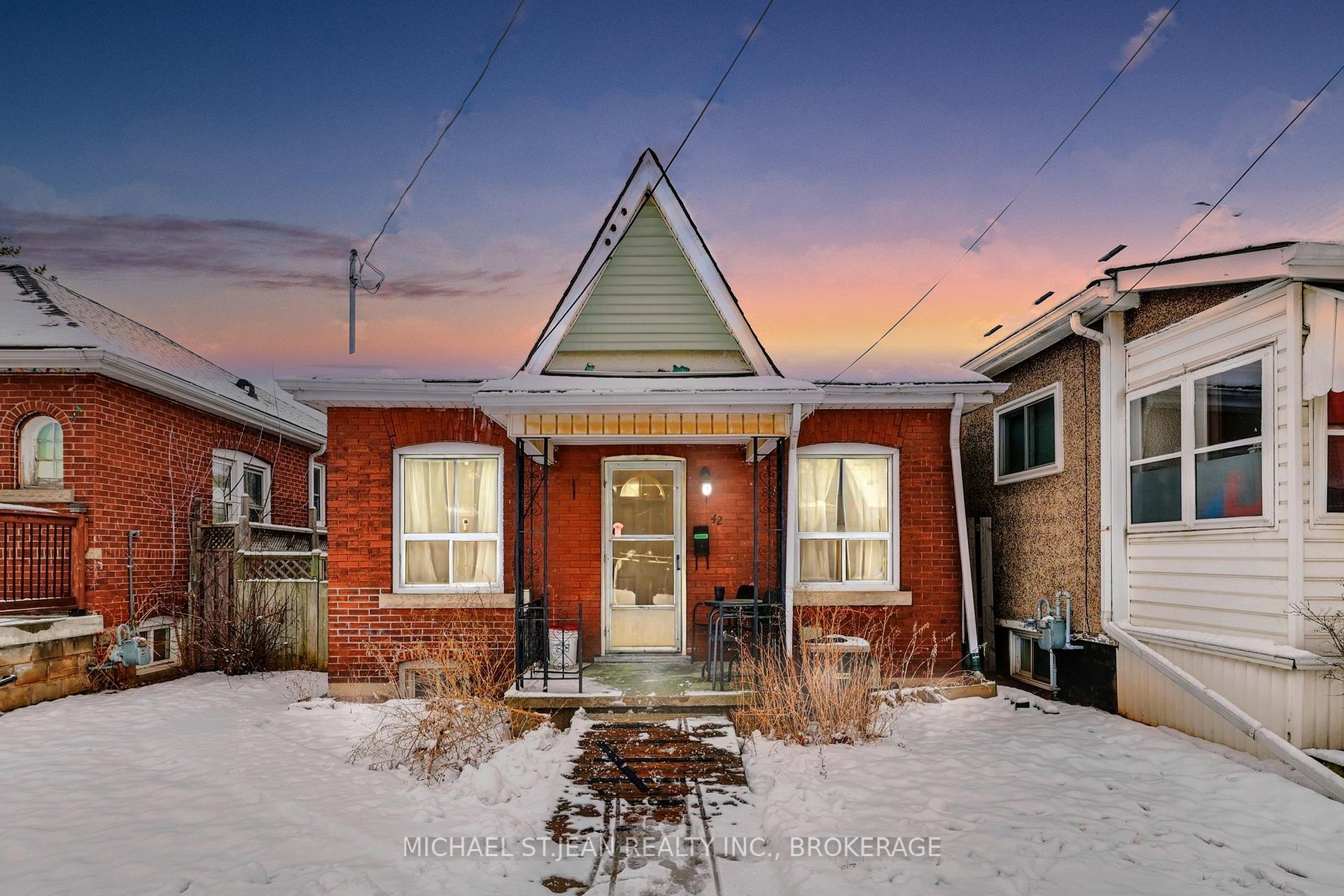 Front of 42 Ellis Avenue