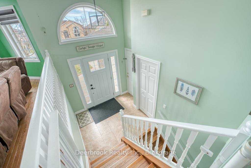 Photo 25 of 11 Marie Crescent, Leamington — HOMEH