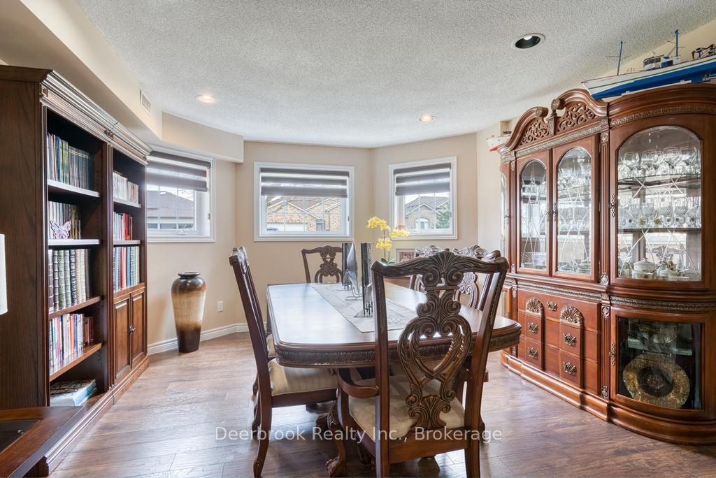 Photo 69 of 11 Marie Crescent, Leamington — HOMEH