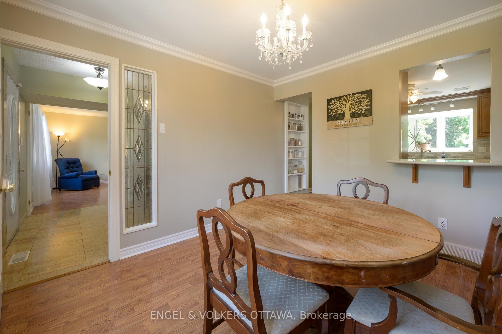 Photo 21 of 6258 Richmond Road, Ottawa, South of Fallowfield Road — HOMEH