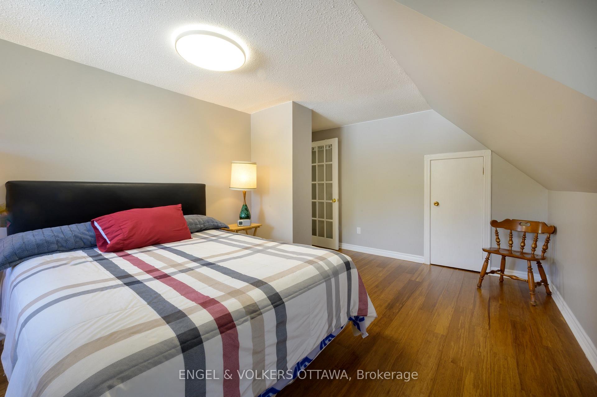 Photo 23 of 6258 Richmond Road, Ottawa, South of Fallowfield Road — HOMEH