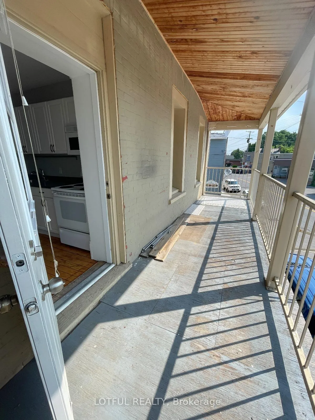 Photo 20 of Unit 2, 2084 Dundas Street, Edwardsburgh/Cardinal, Town of Cardinal — HOMEH
