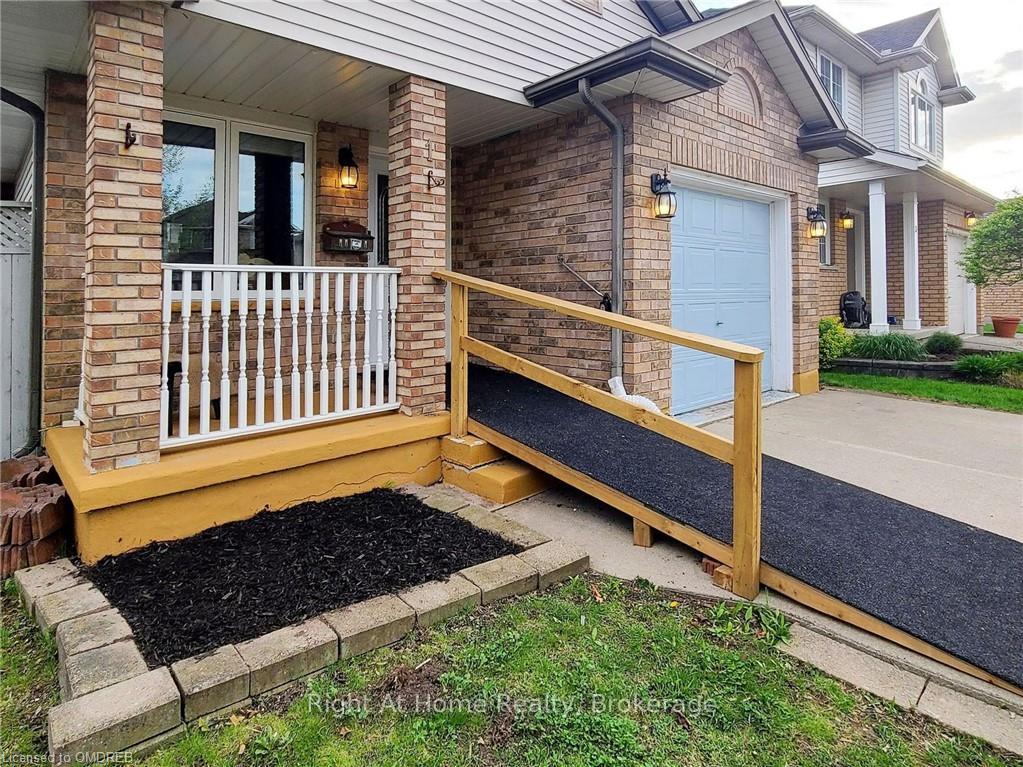 Photo 6 of 1 Jennifer Crescent, St. Catharines, Carlton/Bunting — HOMEH